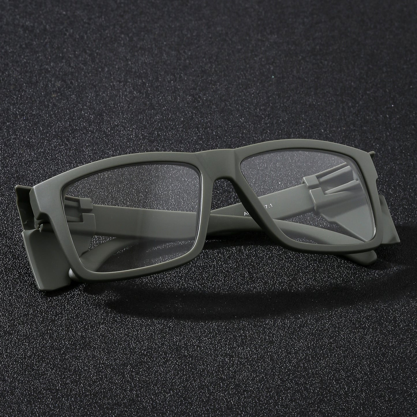 Edmund- Unique Frame Safety Photochromic